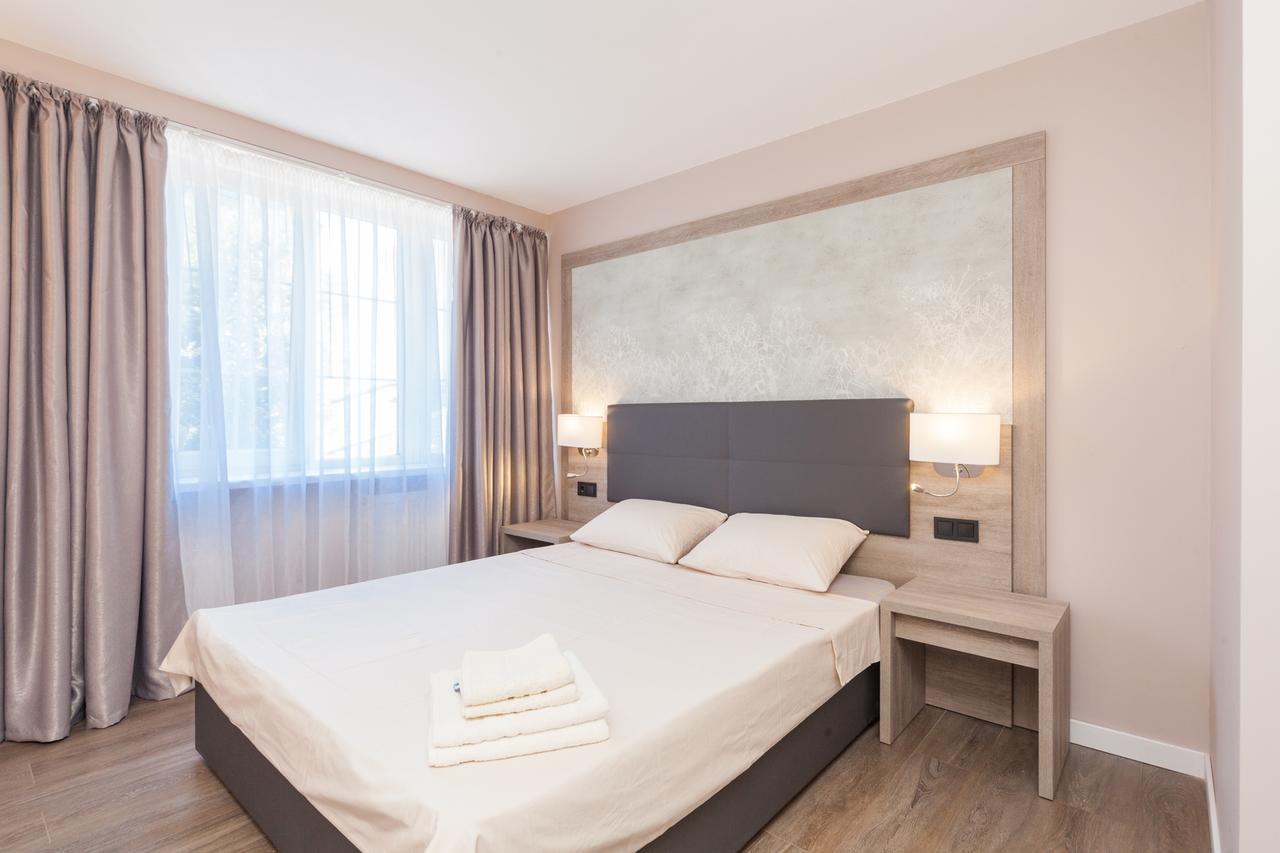 New Vip Aparts Deribasovskaia Odesa Exterior photo